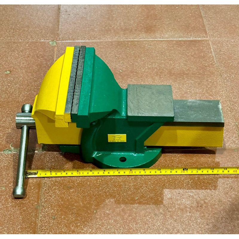 Bais meja 8 inci ( BESAR ) Bais jepit besi 20cm Catok paron ragum Bench vice 8” jepit penjepit besi 