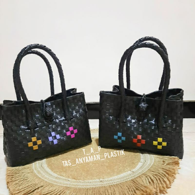 Tas Jali Petty Premium Anyaman Plastik Pastel Murah Polos Banyak Pilihan Warnanya Ukuran XS