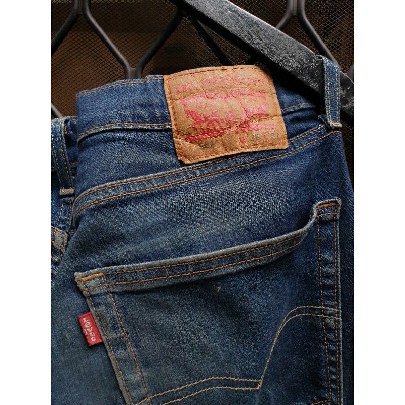 levis 502 original dengkul sobek