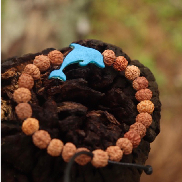 gelang resin dan biji jenitri handmade