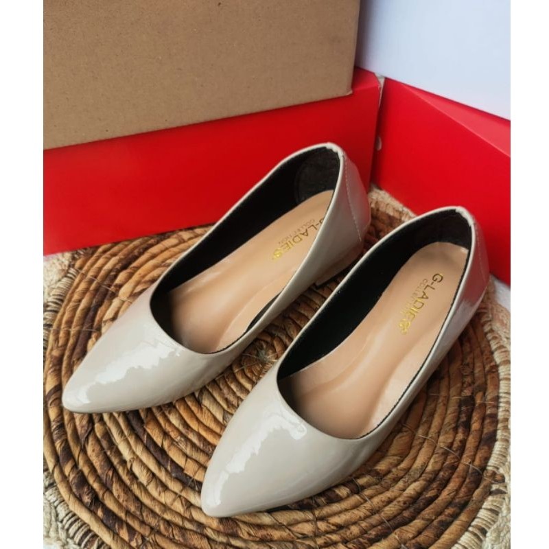 HR 12 Sepatu Pantofel Wanita Hak 3cm Sepatu Wanita Kerja Terbaru