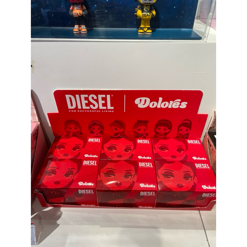 [READY] blind box Dolores x DIESEL