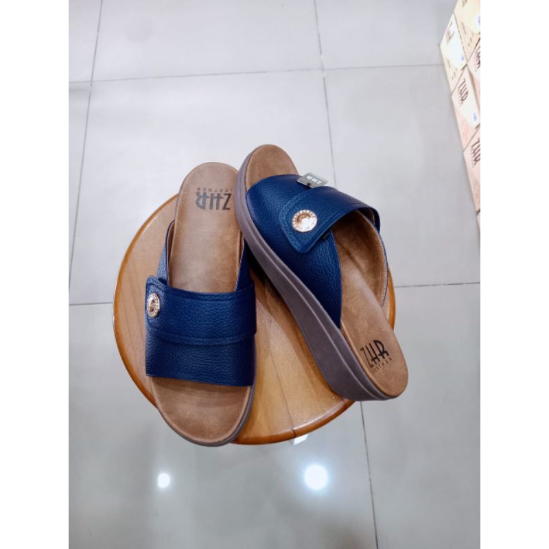 sandal kulit zhr