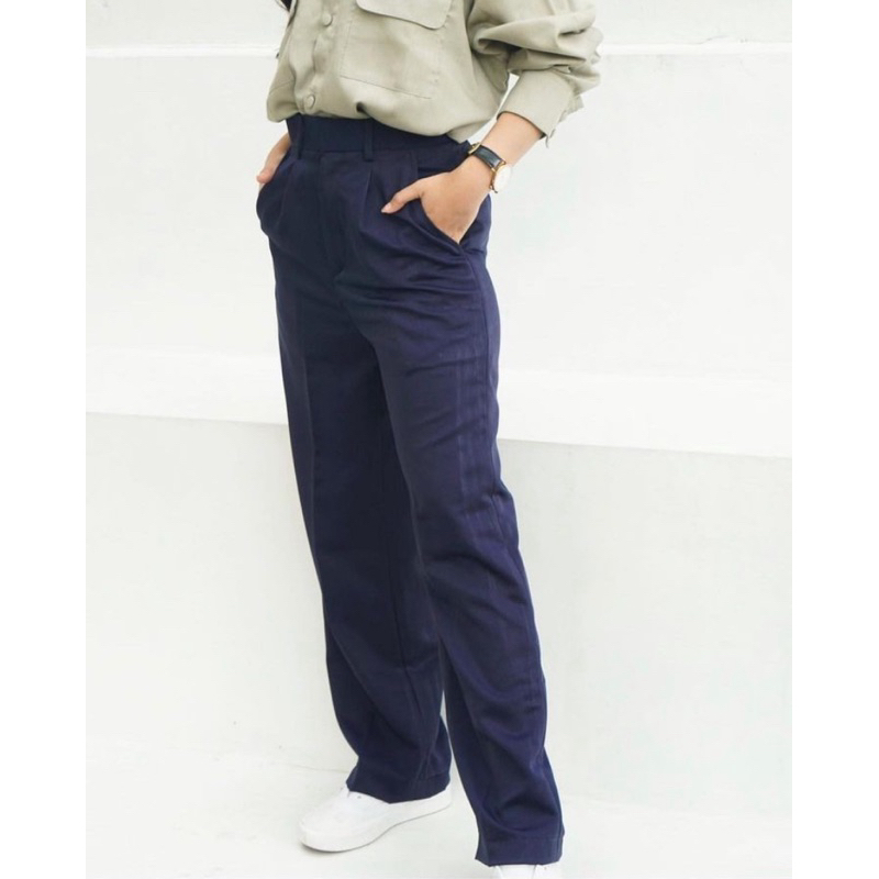 Celana Panjang Navy Wanita Preloved