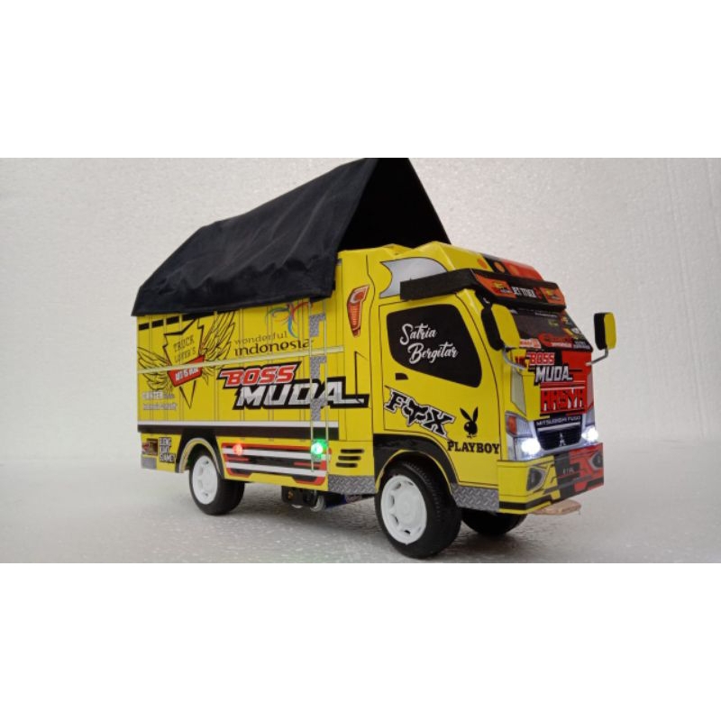 PROMO MINIATUR TRUK OLENG KAYU FULL LAMPU KELAP KELIP RODA DEPAN BISA BELOK KANAN KIRI miniatur truk