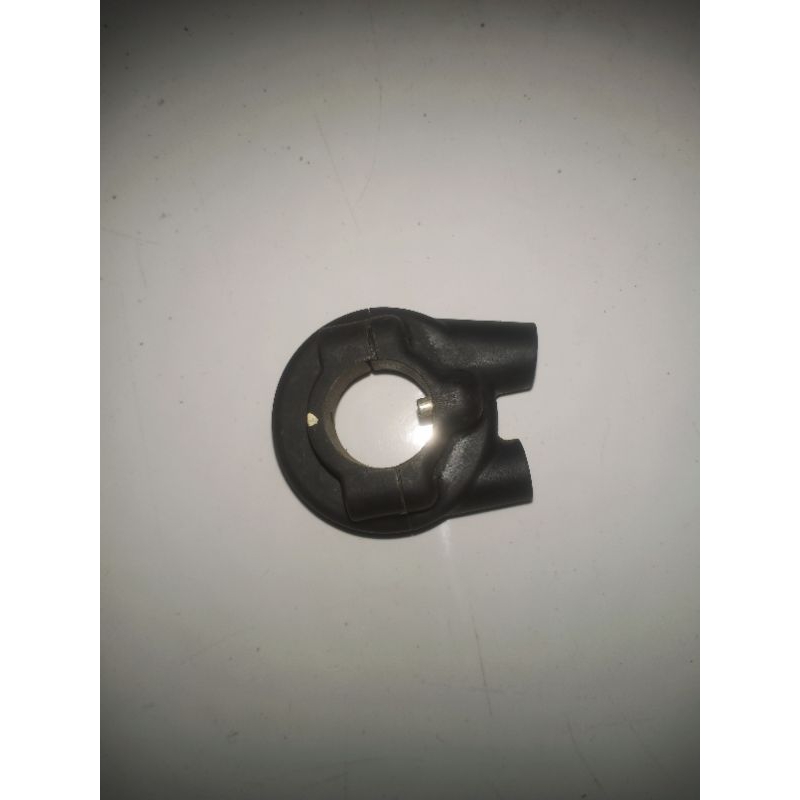 Holder gas holder rumah pipa gas beat fi/esp vario 125/150  Supra x 125 original