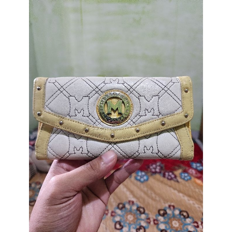 DOMPET METROCITY