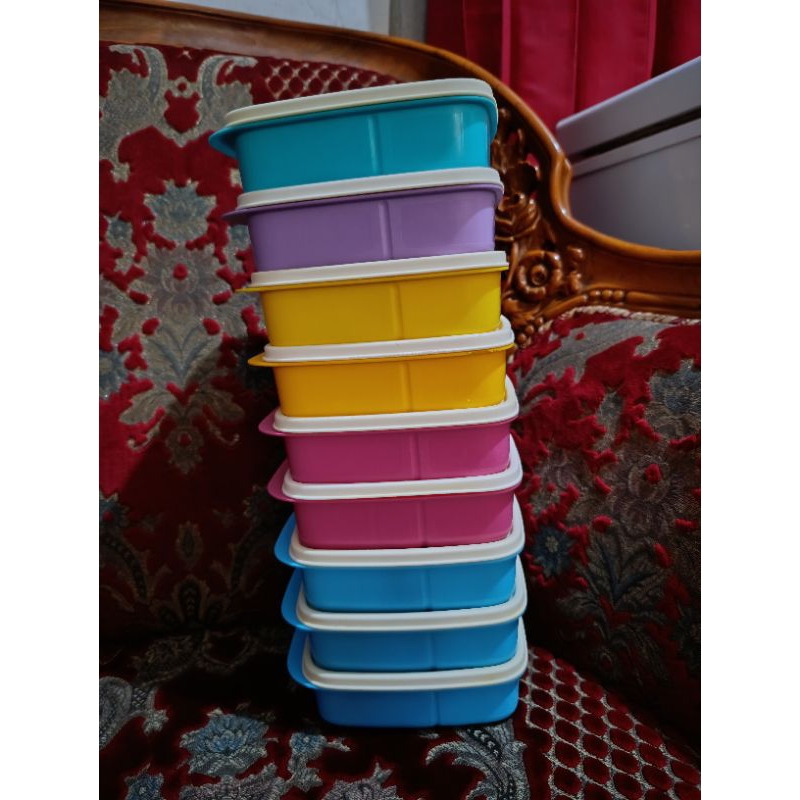 lolly Tup/Tempat Makan/Tempat bekal sekat 3 Tupperware second/PL/Mantan