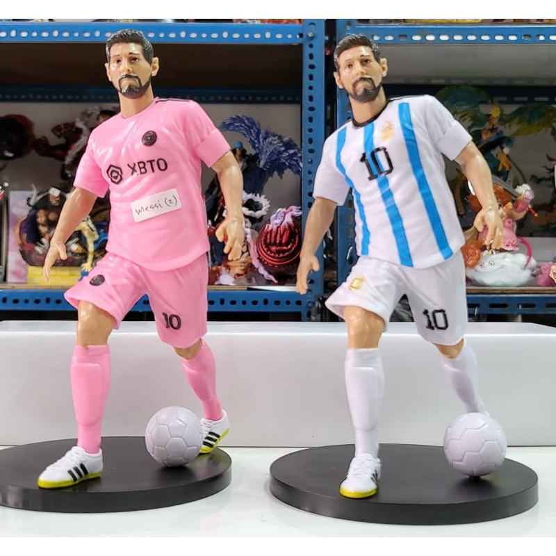 action figure pemain bola set isi 2