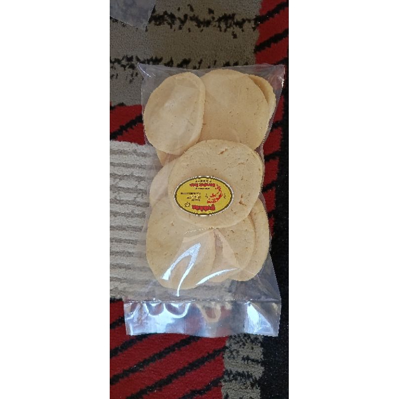 

puKKan kerupuk ikan asli palembang