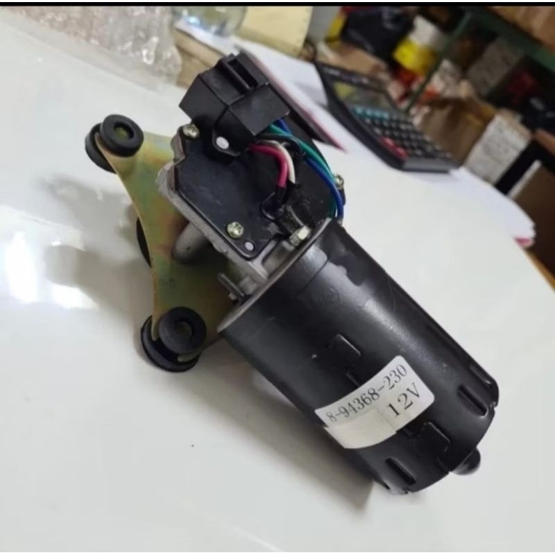 DINAMO WIPER MOTOR WIPER  MOTOR SAPU KACA PANTHER 2,3 PANTHER 2,6