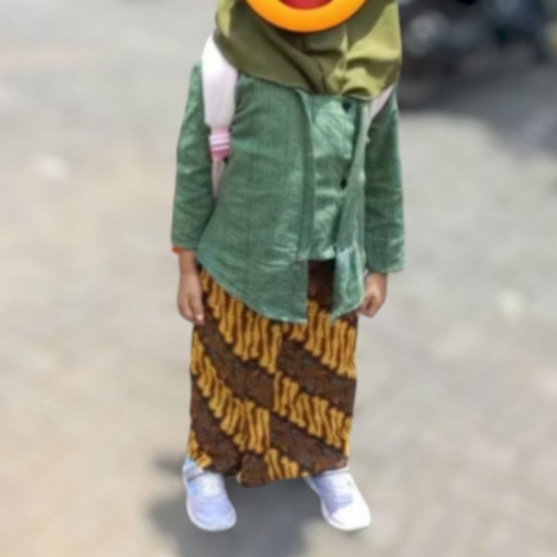 Jarik Rok Wiru instan anak