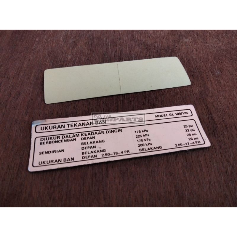 Sticker stiker ketengkas tutup rantai rante honda gl100 gl 100 gl125 gl 125 ori original