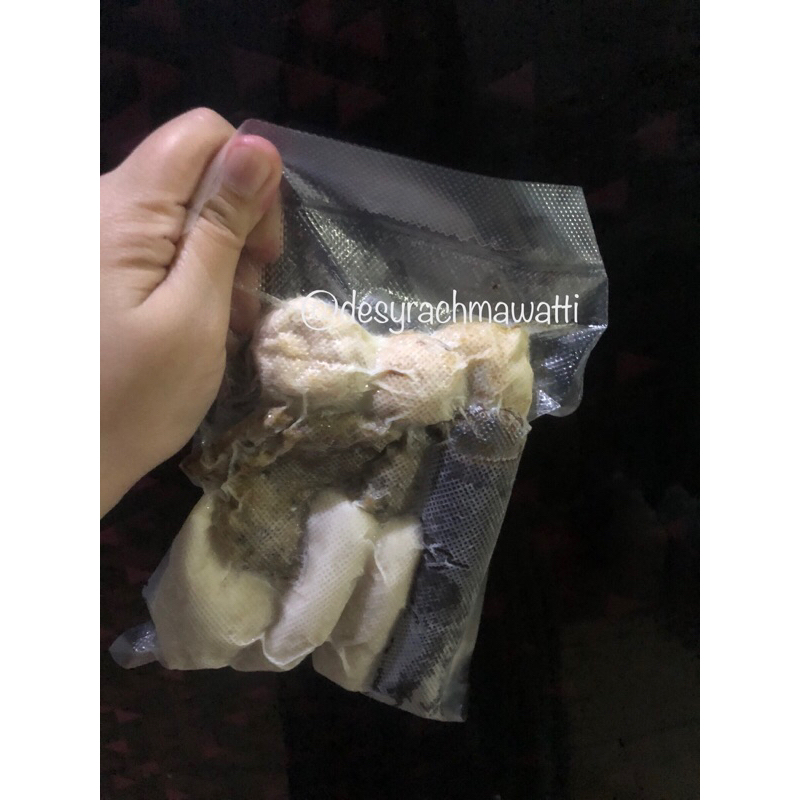 

Pempek Palembang Asli Ikan Tenggiri Frozen Mix atau Request Empek Empek Froze (Baca Deskripsi Dulu)