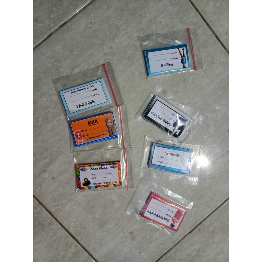 

Stiker Nama/Label Sekolah/Label Nama Siswa Ukuran 4x7 cm Murah