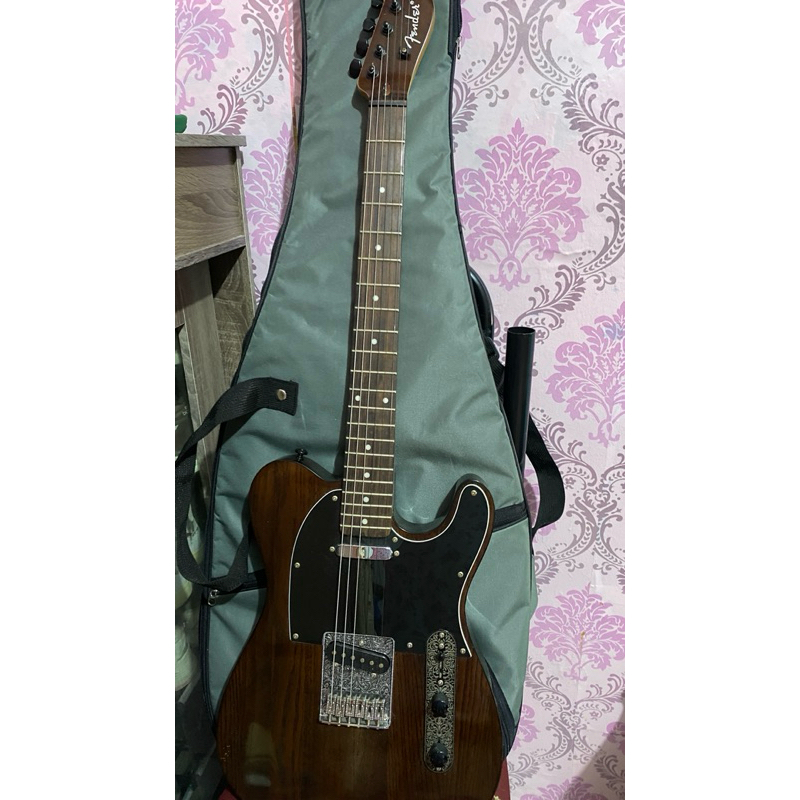 Gitar Fender Telecaster Custom
