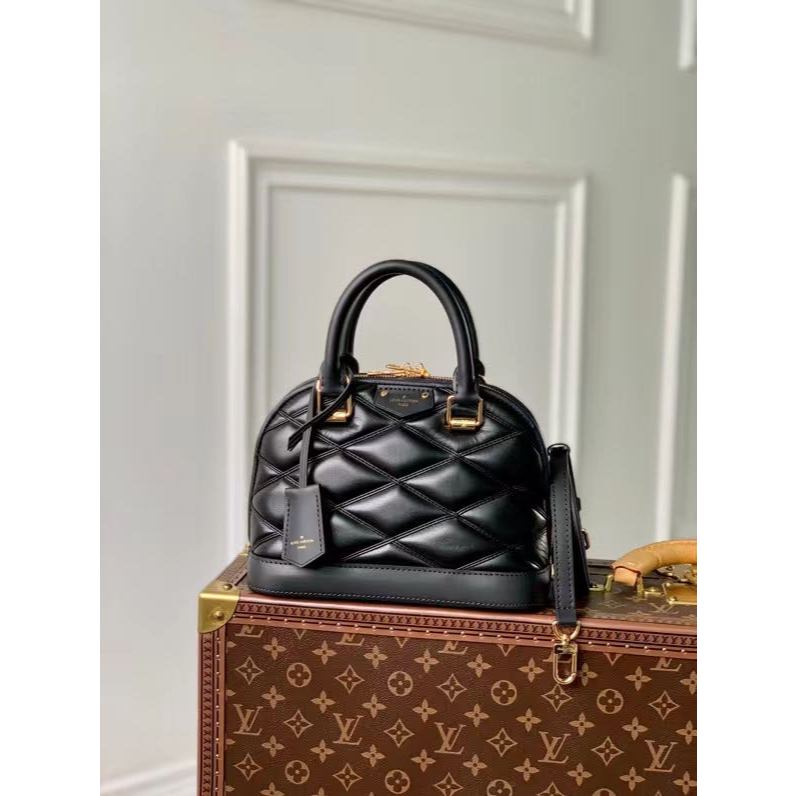 Top Original Louis Vuitton M23666 Black Nicolas Ghesqui è re LV Sheepskin Alma BB Handbag