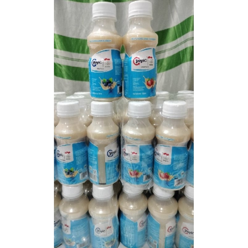 

yoyic susu fermentasi isi 12 botol 130ml