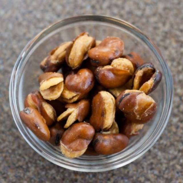 

FANTASTIS Kacang Koro Kulit Asin 5gram Koro Grosir curah Setengah Kilo