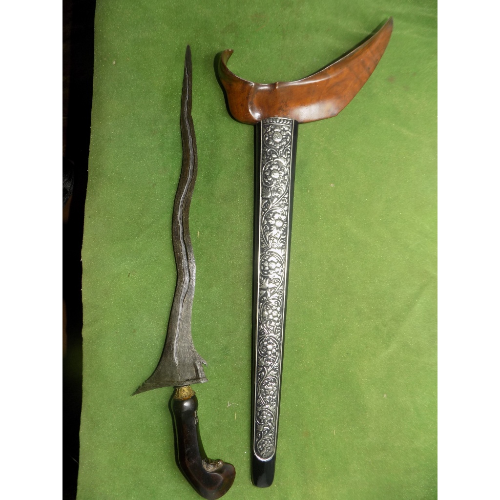 keris pandawa lare pamengkang jagat pamor sodo sakler era blambangan