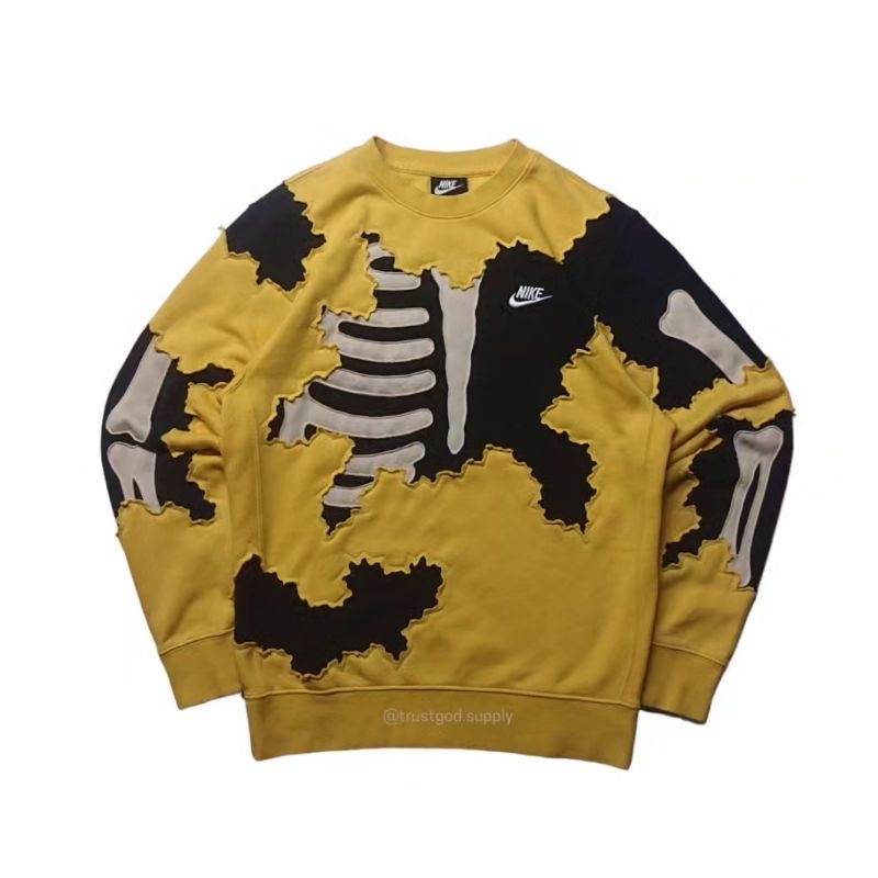 REWORKED NIKE SKELETON CREWNECK