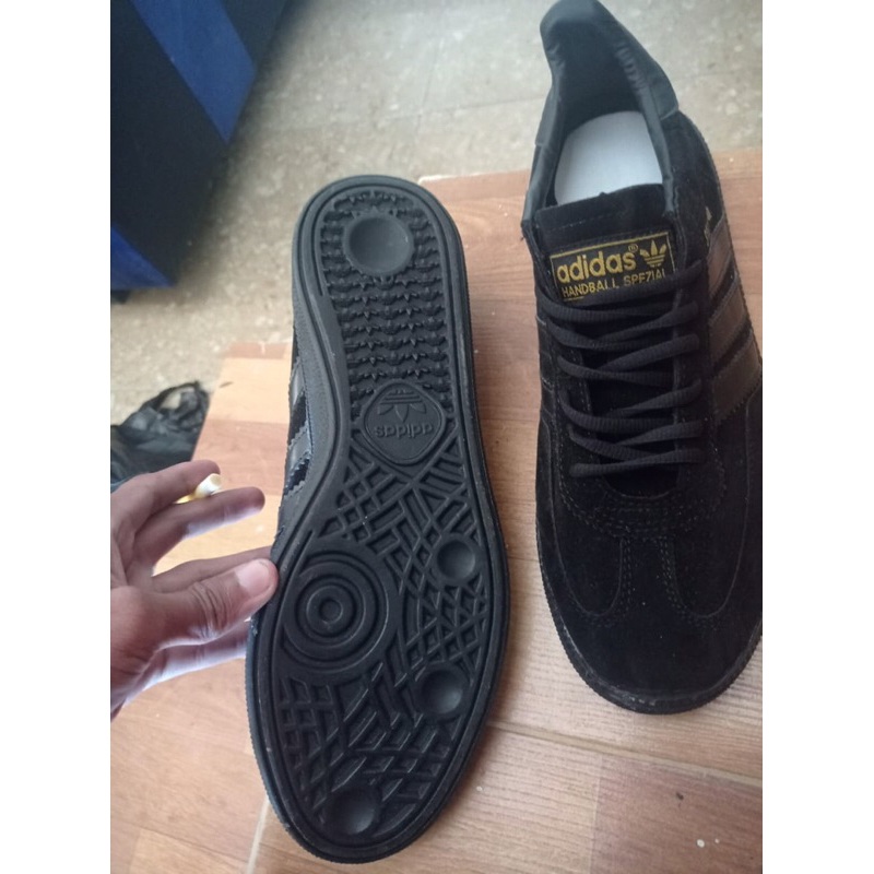 SEPATU ADIDAS SPEZIAL