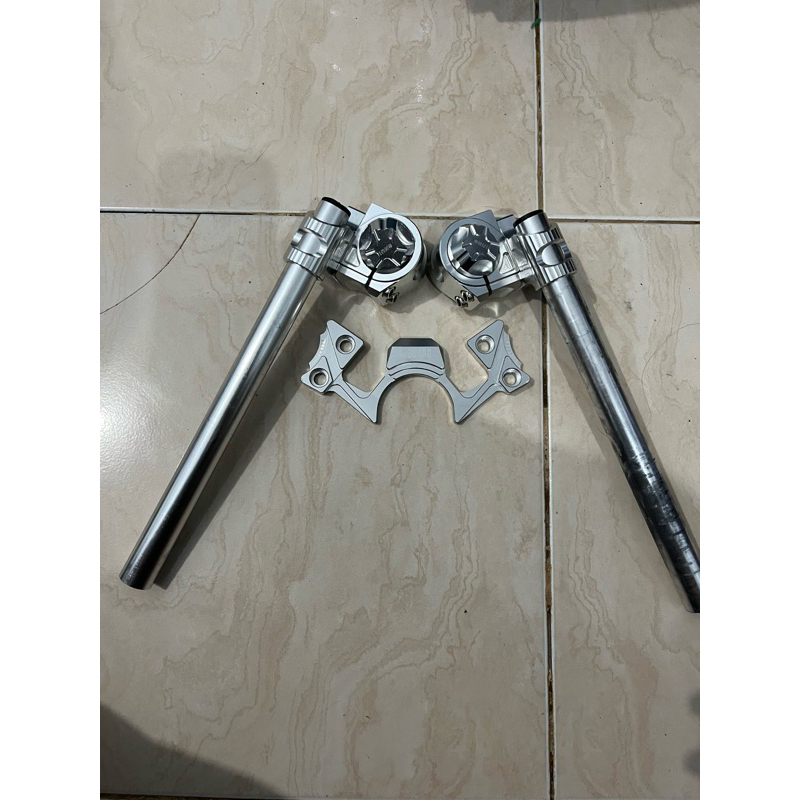 Stang Jepit Ninja 250 karbu Fi Nui silver