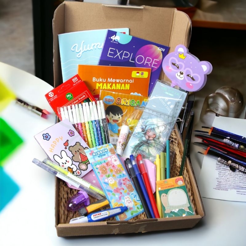 

Paket back to school / Paket lengkap peralatan sekolah murah / Paket stationery / Paket lengkap anak sekolah murah / Hampers sekolahan set lengkap / Hadiah perlengkapan anak stationery set / Hadiah set lengkap anak lucu / Hadiah Murah Meriah