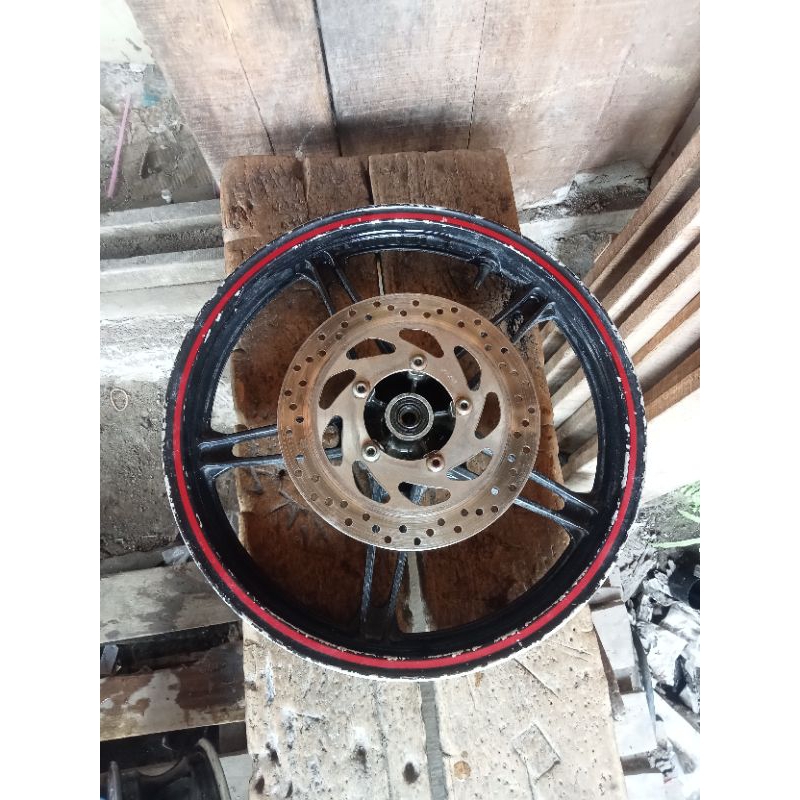 velg depan Yamaha Vixion New original cabutan