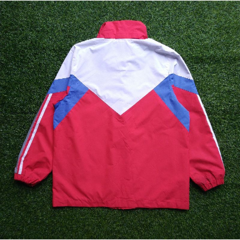 JAKET WINDBREAKER COLOR BLOCK ACHIEVMENT SALF PORTRAIT ATTENTION