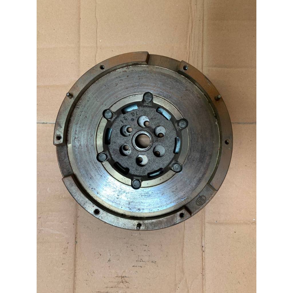 Fly wheel Flywheel Roda gila Wuling Confero convero original garansi