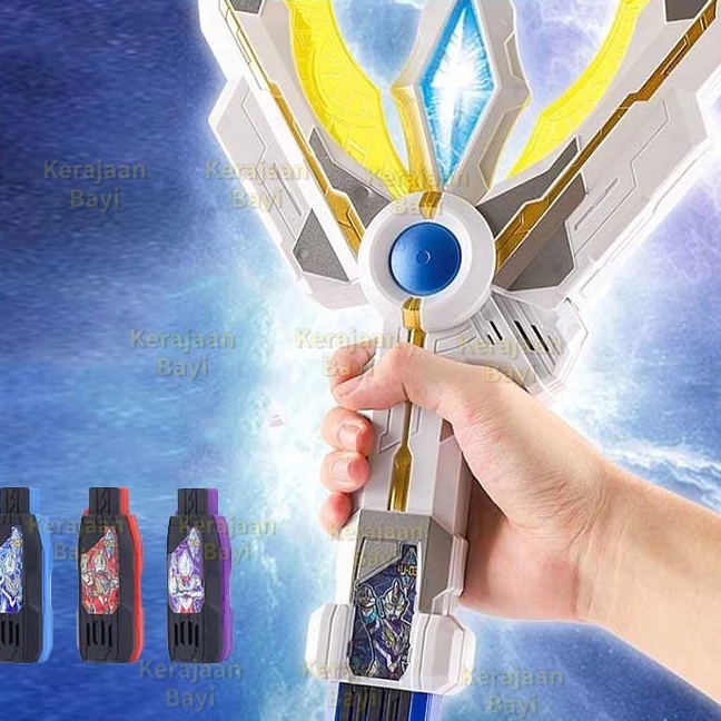Langka Senjata Ultraman Trigger Transformer Suara Cahaya DX