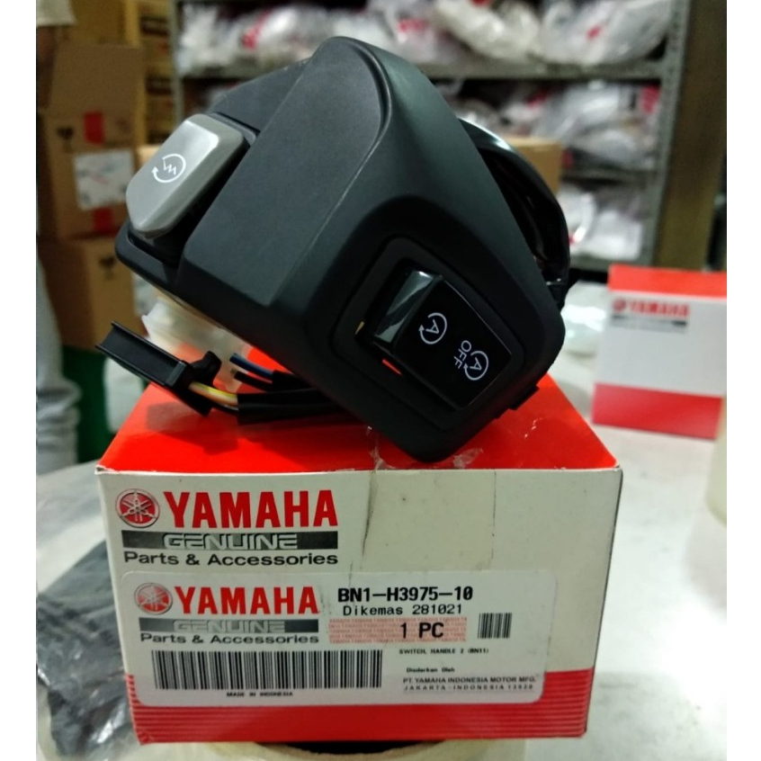 HOLDER KANAN YAMAHA AEROX MIO M3 S MIO J SOUL GT JUPITER MX Z ORI YGP ASLI / BN1-H3975-10