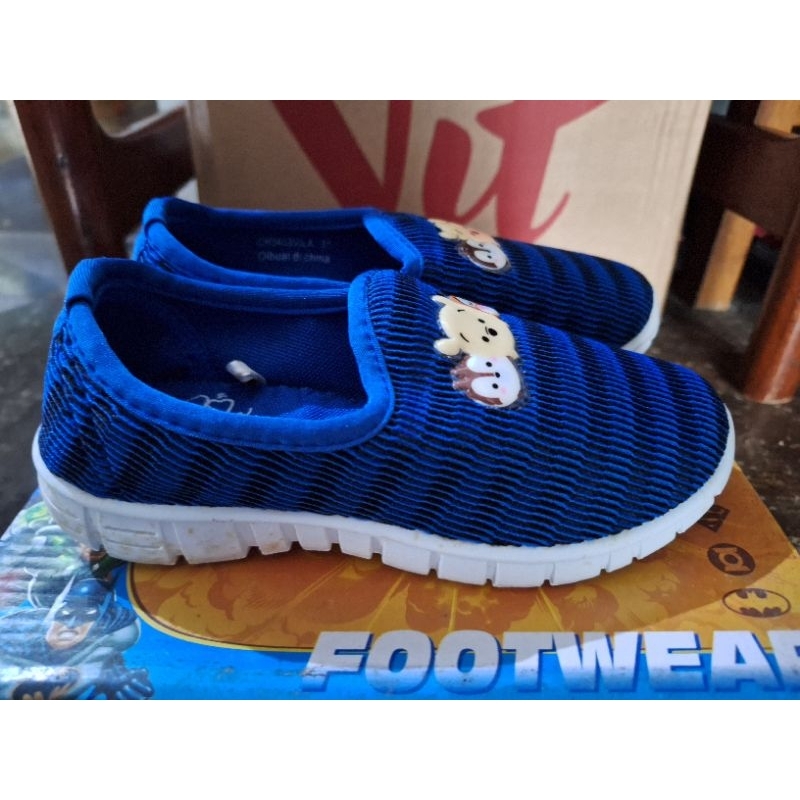 SEPATU DISNEY NEVADA