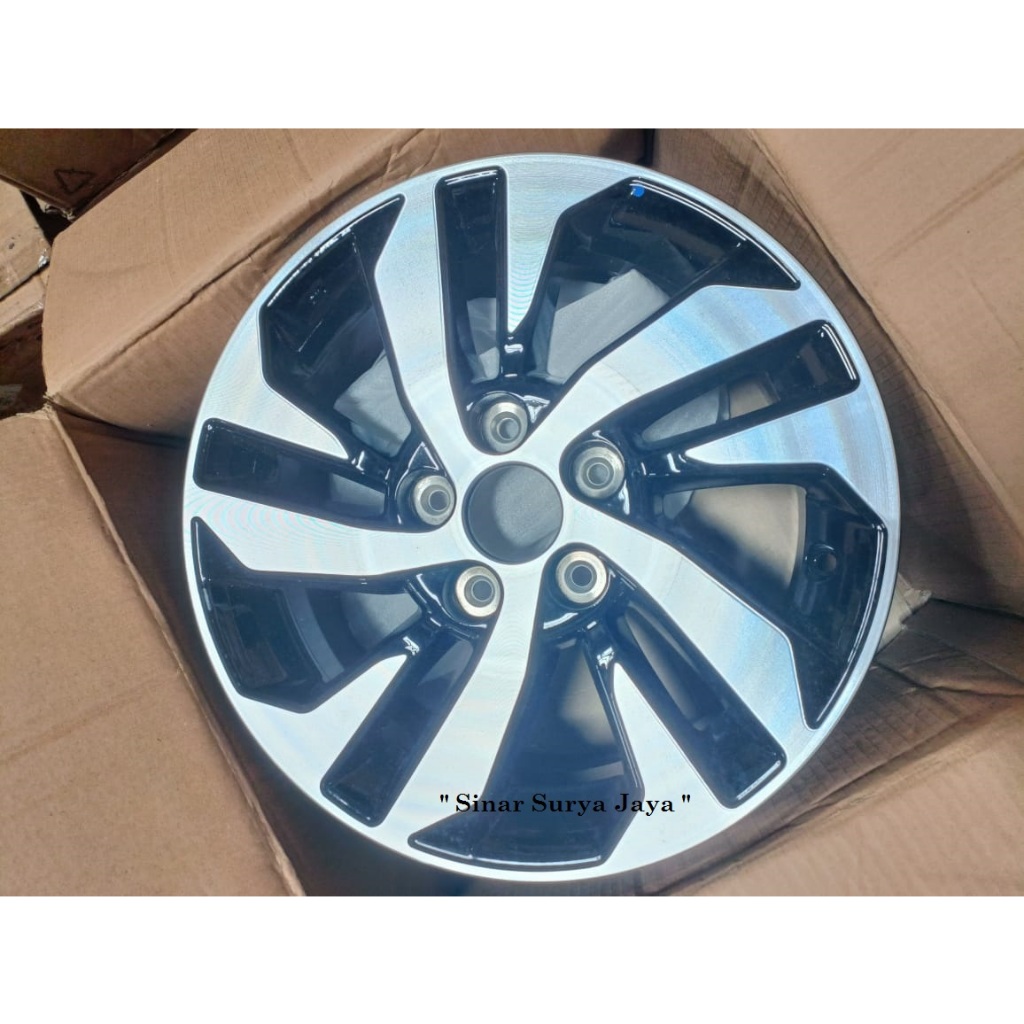Velg Ban Rush 2016 Original Toyota 42611-BZ830