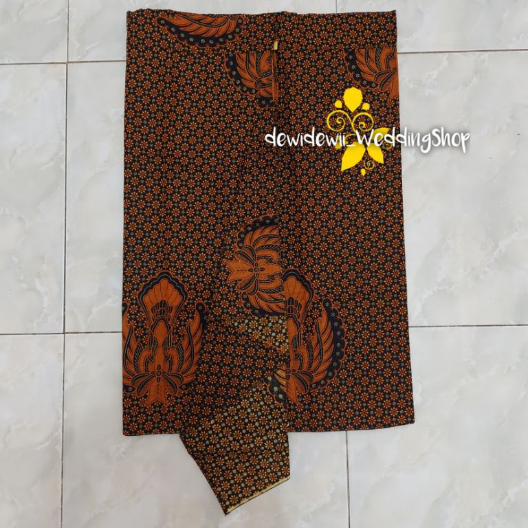 KODE E89A Sapit Urang  Motif Truntum Garuda