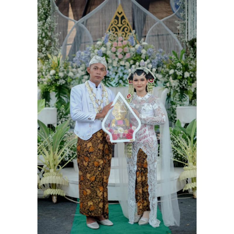 MAHAR GUNUNGAN WAYANG RAMA SHINTA AKRILIK FREE LAMPU TUMBLR