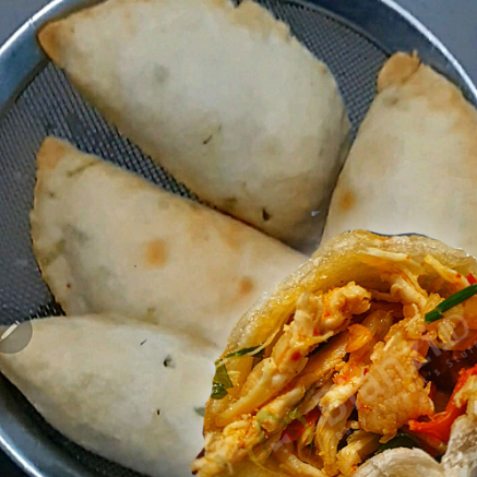 

Cireng Isi Ayam Mercon Pedas Cadas Mantab | Bianzi Food