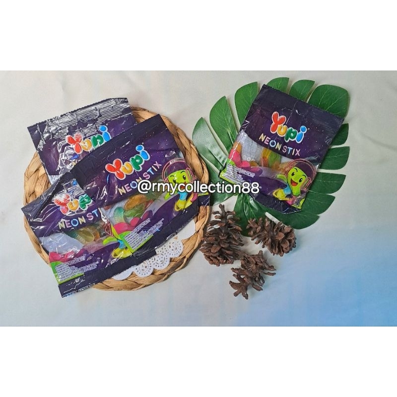 

Yupi Neon Stick 45gram