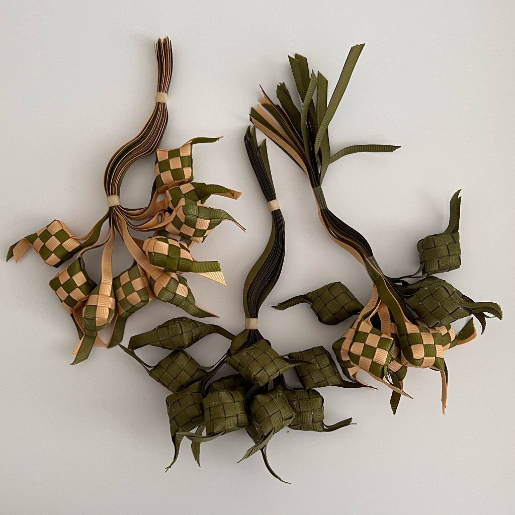 

KETUPAT MINI PITA GROSSGRAIN