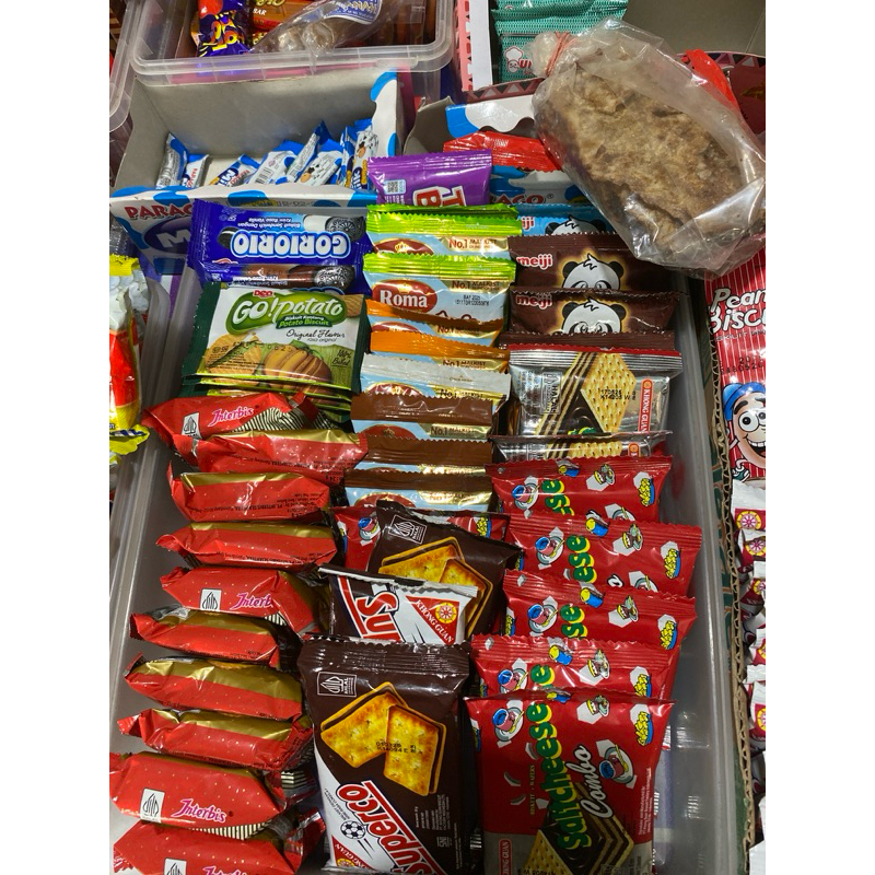

jajanan random 1000an