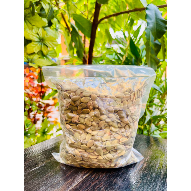 

KUACI KUPAS MENTAH BIJI LABU 500 GR / PUMKIN SEEDS