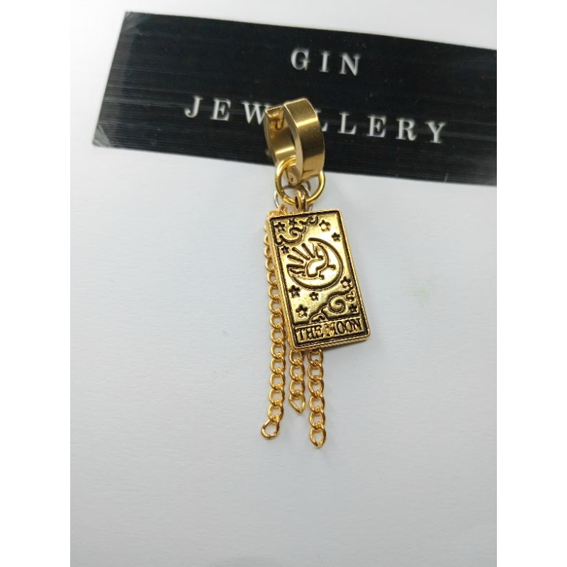 Anting Tarot moon card Gold chain