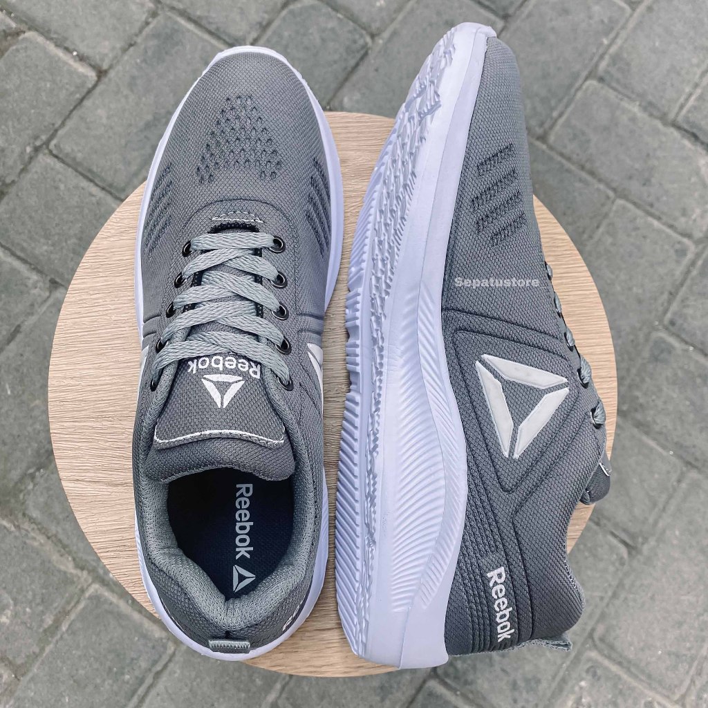 Sepatu Reebok_Sneakers /Sepatu Running sepatu olahraga PRIA WANITA Abu Putih