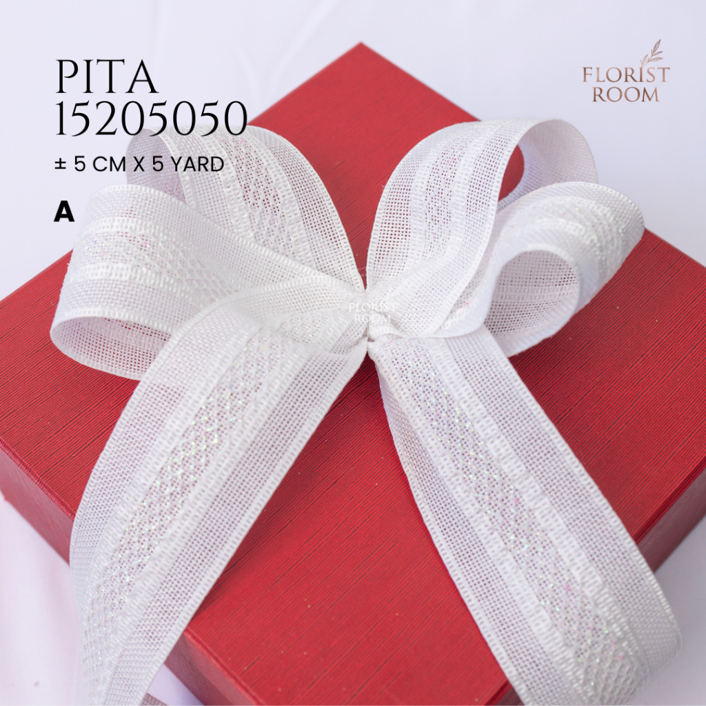 

Pita 15205050 ±5cm x 5 yard - Ribbon Hamper Christmas Good Quality - Pita Kain