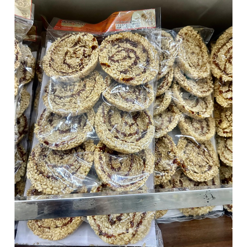 

INTIP MADU KHAS TRENGGALEK