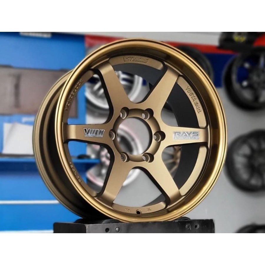 velg mobil r18 VOLKRAYS TE37 lebar 9,5 et 20 velg ring 18 fortuner triton pajero hilux
