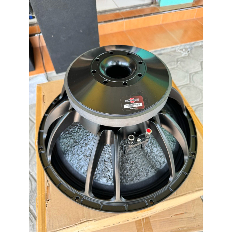 SPEAKER B&C 18TBW100 MAGNET CEMBUNG DAUN TEBAL KULIT JERUK / Speaker B&C 18 TBW100 / speaker b&c 18t