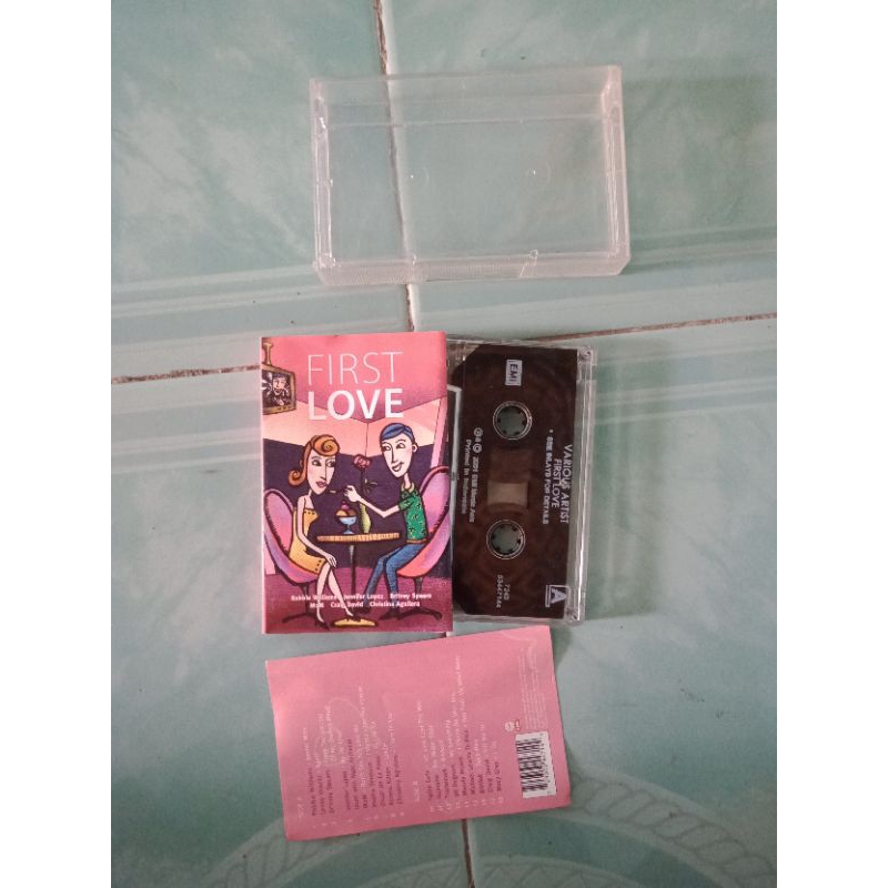 Kaset First Love various artist