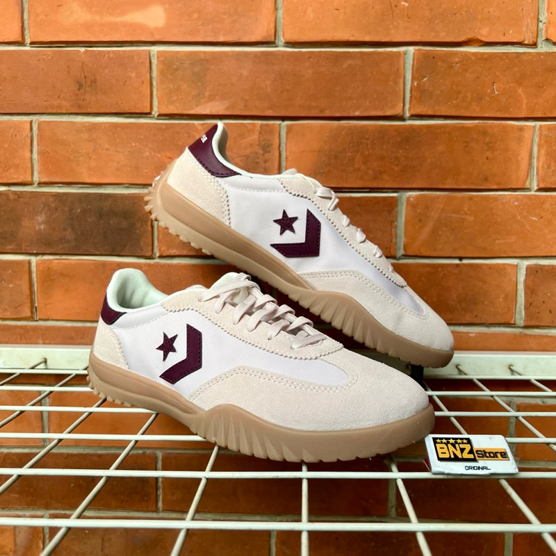 Sepatu Sneakers Wanita Converse Run Star Trainer Blush Hush Orchid